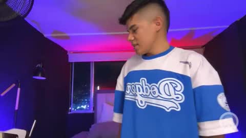 JACK CASTELL online show from May 5, 1:13 am