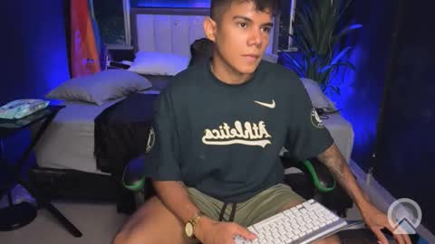 JACK CASTELL online show from May 7, 1:22 am