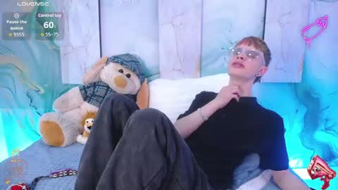 JACK  online show from May 14, 12:45 pm