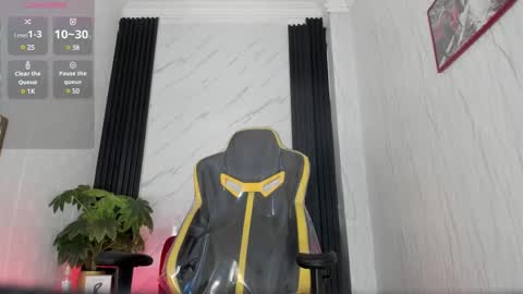 Snapshot of jack_muscles69_ chatting on December 9, 2:17 pm Jack online show from December 9, 2:17 pm