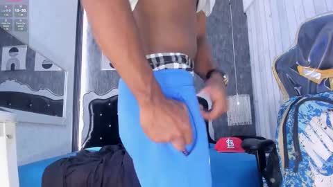 Snapshot of jack_muscles69_ chatting on January 31, 11:56 am Jack online show from January 31, 11:56 am
