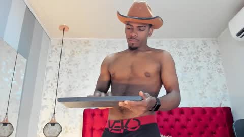 Snapshot of jack_muscles69_ chatting on September 9, 12:48 pm Jack online show from September 9, 12:48 pm