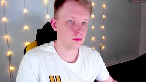 Snapshot of jack_only__ chatting on June 3, 10:04 pm Anton online show from June 3, 10:04 pm