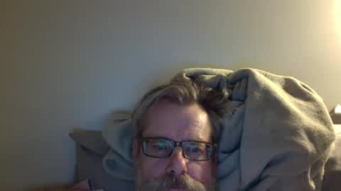 Snapshot of jackbnibbled24 chatting on February 4, 12:40 am Jackbnibbled online show from February 4, 12:40 am