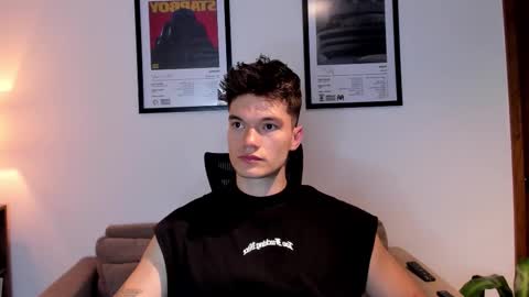 Snapshot of jackboy_2000 chatting on September 26, 11:58 am Jack J online show from September 26, 11:58 am