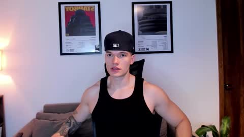 Snapshot of jackboy_2000 chatting on September 29, 11:37 am Jack J online show from September 29, 11:37 am