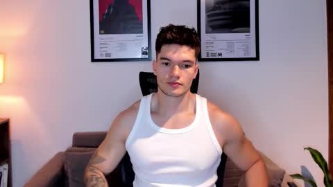 Snapshot of jackboy_2000 chatting on October 16, 10:49 am Jack J online show from October 16, 10:49 am