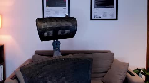 Snapshot of jackboy_2000 chatting on October 29, 11:01 am Jack J online show from October 29, 11:01 am