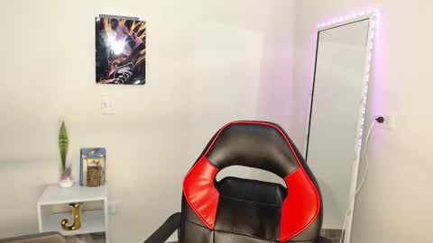 Snapshot of jackboy_22 chatting on March 25, 1:28 pm Jack online show from March 25, 1:28 pm