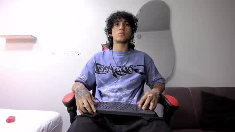 Jackes Taylor online show from January 12, 7:02 am