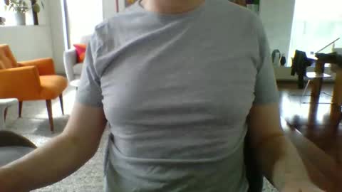 Snapshot of jackfact chatting on March 27, 1:44 am Jack online show from March 27, 1:44 am