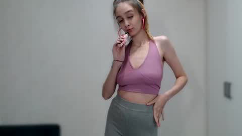 Snapshot of jackie__morgan chatting on December 26, 1:21 pm jackie__morgan online show from December 26, 1:21 pm