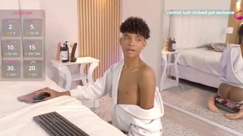 Jackk Russell  online show from February 7, 3:43 am