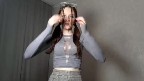 Snapshot of jackkading chatting on December 20, 10:17 pm Lisa online show from December 20, 10:17 pm