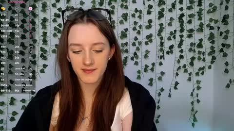 Snapshot of jackkading chatting on March 2, 12:56 pm Lisa online show from March 2, 12:56 pm