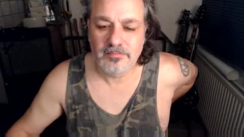 Jack independent model  online show from March 4, 8:04 pm