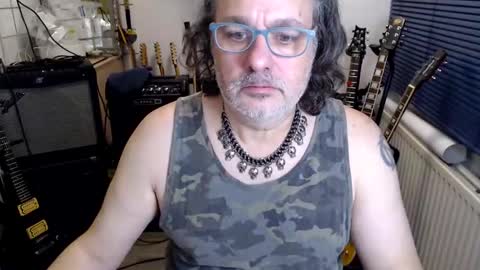 Jack independent model  online show from March 22, 7:28 pm