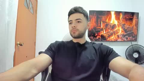 Snapshot of jackpit77 chatting on February 3, 7:02 am jackpit77 online show from February 3, 7:02 am