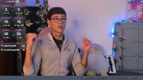 Snapshot of jacks_hotter chatting on January 8, 7:32 am Jackson online show from January 8, 7:32 am