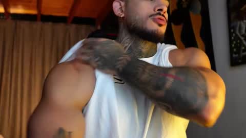 Snapshot of jackson__cottonwood chatting on February 13, 2:57 pm JC online show from February 13, 2:57 pm