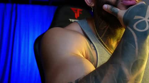 Snapshot of jackson__cottonwood chatting on April 2, 11:35 pm JC online show from April 2, 11:35 pm