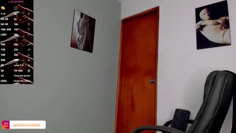 Jackson Cruz online show from December 19, 10:00 am