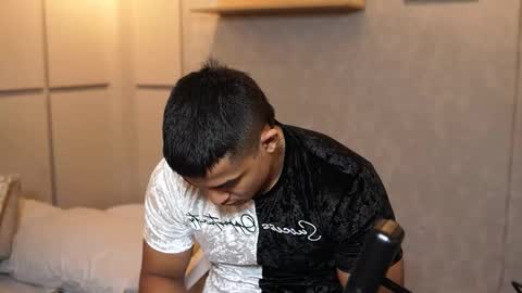 Jackson Bell online show from November 26, 12:28 pm