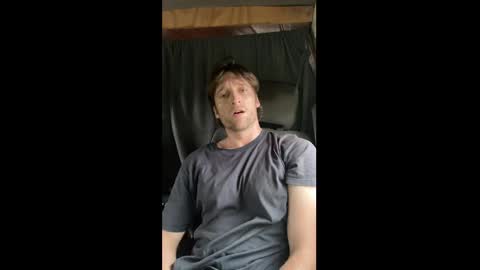 jacksonbutts online show from April 9, 1:27 am