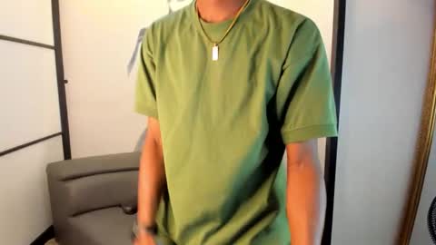 Snapshot of jacksonmuller_ chatting on October 8, 1:20 pm Jackson online show from October 8, 1:20 pm