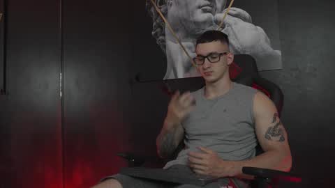 Jackson Olsen online show from November 12, 8:30 pm