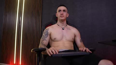 Jackson Olsen online show from May 6, 9:09 pm