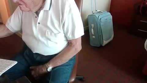 jacktoome383324 online show from October 5, 8:07 pm