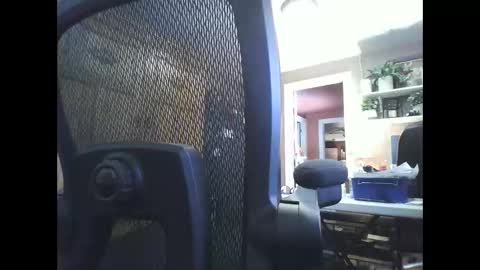 Snapshot of jacktoome383324 chatting on April 16, 11:22 am jacktoome383324 online show from April 16, 11:22 am