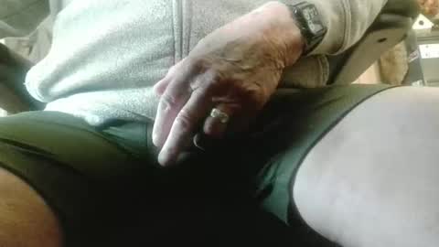 Snapshot of jacktoome383324 chatting on May 2, 1:49 pm jacktoome383324 online show from May 2, 1:49 pm
