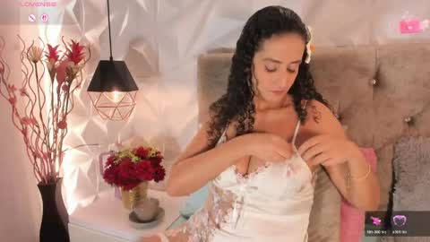 Jacky hoott online show from May 3, 12:44 pm