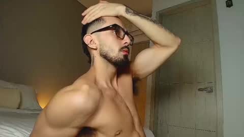 Snapshot of jacob__adams chatting on October 6, 11:35 pm jacob__adams online show from October 6, 11:35 pm