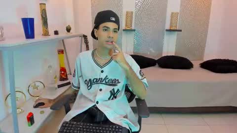 jacob_blackwell online show from November 14, 12:09 am