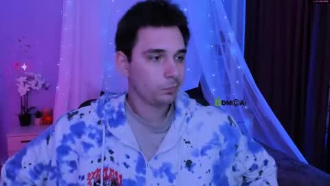 Jacob online show from May 17, 9:06 am
