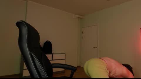 Snapshot of jacob_devon chatting on March 18, 5:05 pm JACOB DEVON online show from March 18, 5:05 pm