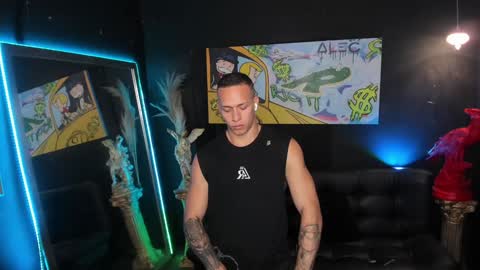 JACOB JAMES online show from February 8, 10:51 pm