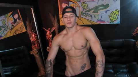 JACOB JAMES online show from October 9, 12:41 am