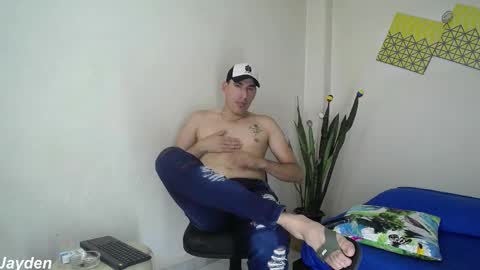 Snapshot of jacobandjayydenn chatting on October 16, 7:04 pm Jacob And Jayden online show from October 16, 7:04 pm