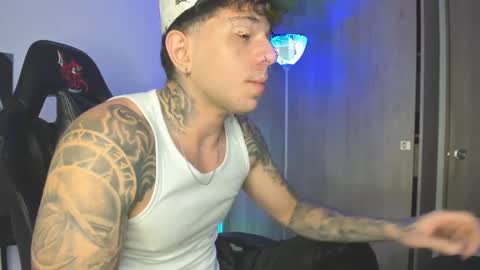 jacobb116 online show from October 11, 12:21 am