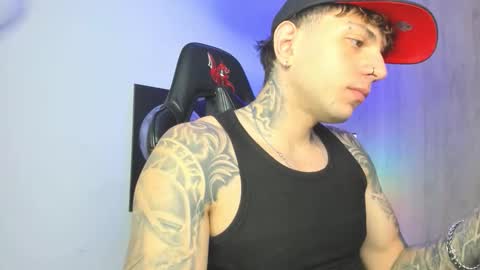 jacobb116 online show from October 20, 12:00 am