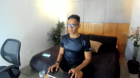 jacobdraven online show from November 20, 3:39 am