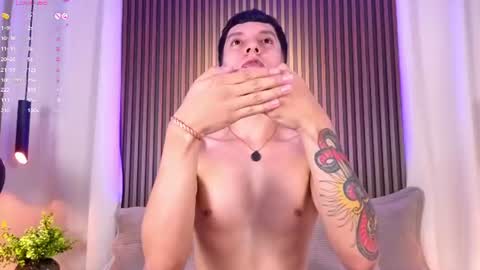Snapshot of jacobo__parker21 chatting on June 29, 11:27 pm jacobo parker online show from June 29, 11:27 pm