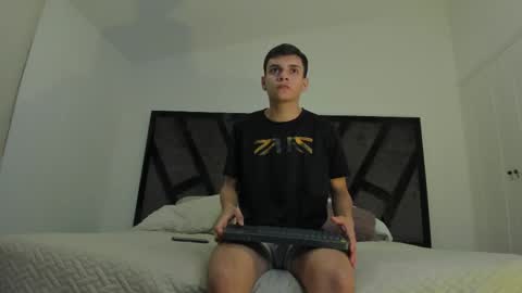 Snapshot of jacobrobeerts chatting on February 24, 4:27 am Jacob online show from February 24, 4:27 am