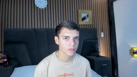 Snapshot of jacobrobeerts chatting on September 21, 8:32 pm Jacob online show from September 21, 8:32 pm