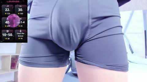 Snapshot of jacobrobeerts chatting on November 15, 9:00 pm Jacob online show from November 15, 9:00 pm