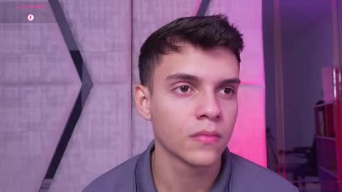 Snapshot of jacobrobeerts chatting on December 16, 9:53 pm Jacob online show from December 16, 9:53 pm